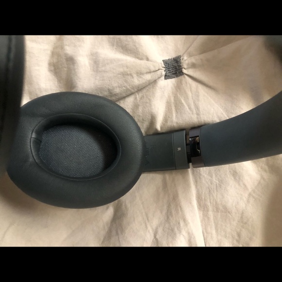 BEATS STUDIO WIRELESS - Picture 8 of 8